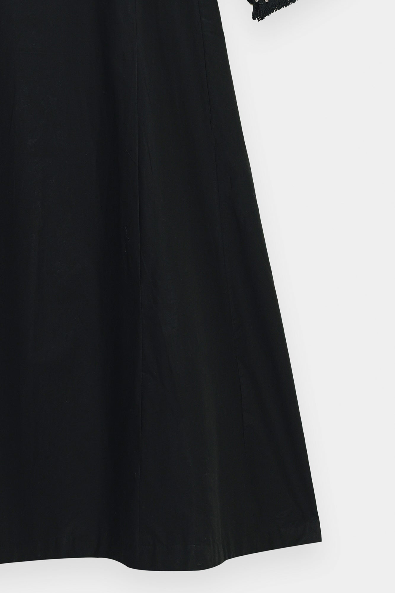 EMBROIDERED DRESS (E0547/101/901)