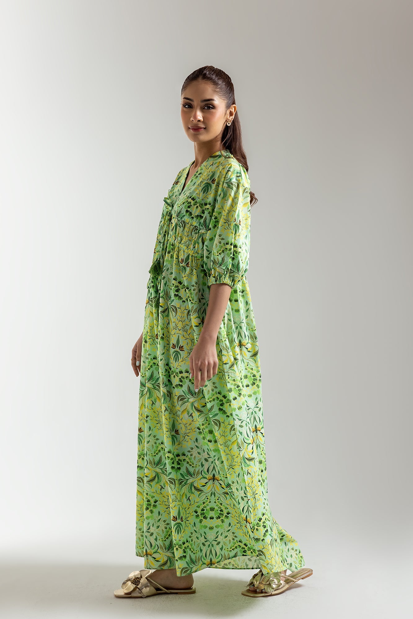 DRESS (E2374/108/130)