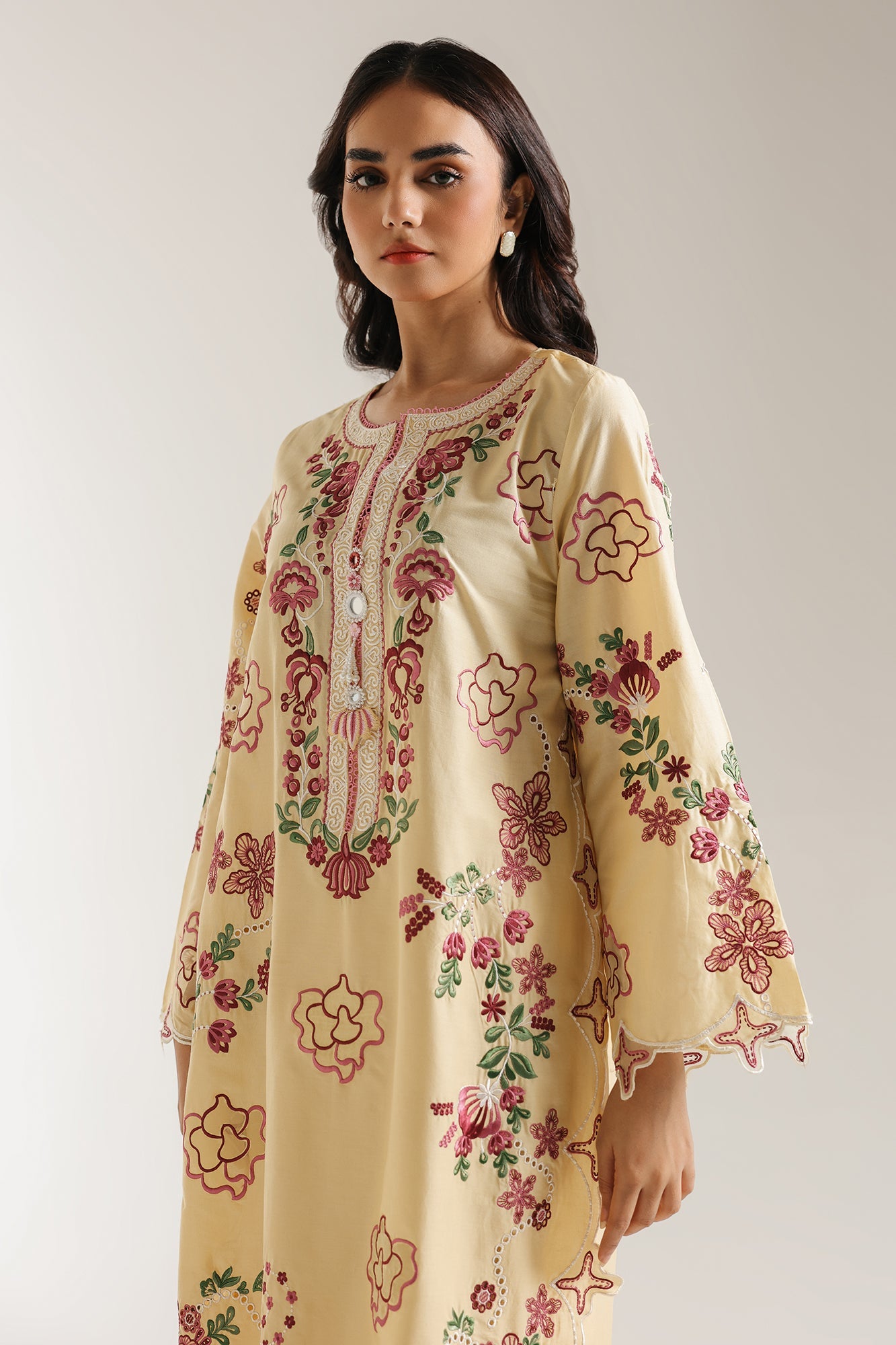 EMBROIDERED SUIT (E3227/103/101)