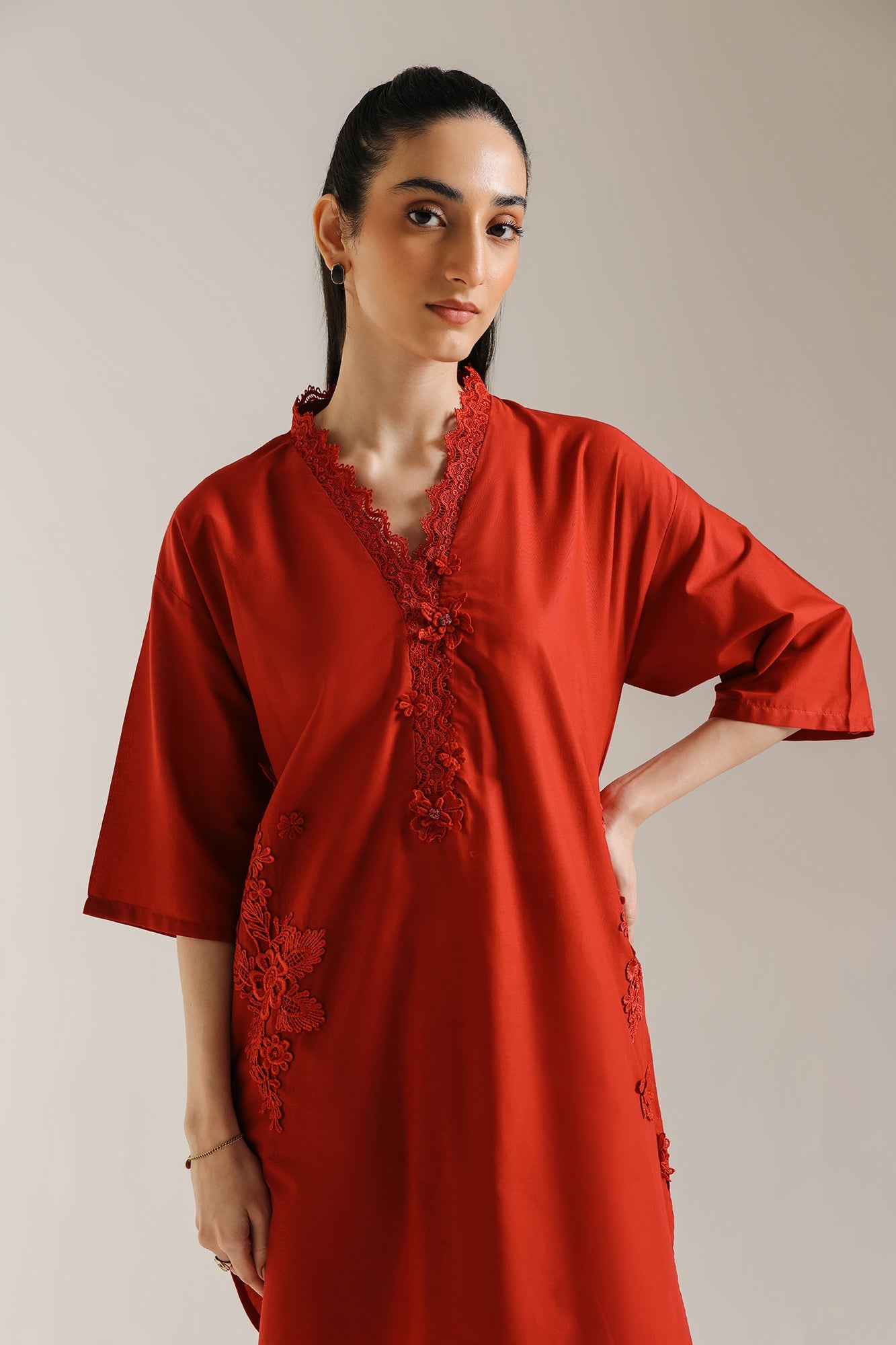EMBROIDERED SUIT (E6153/102/405)