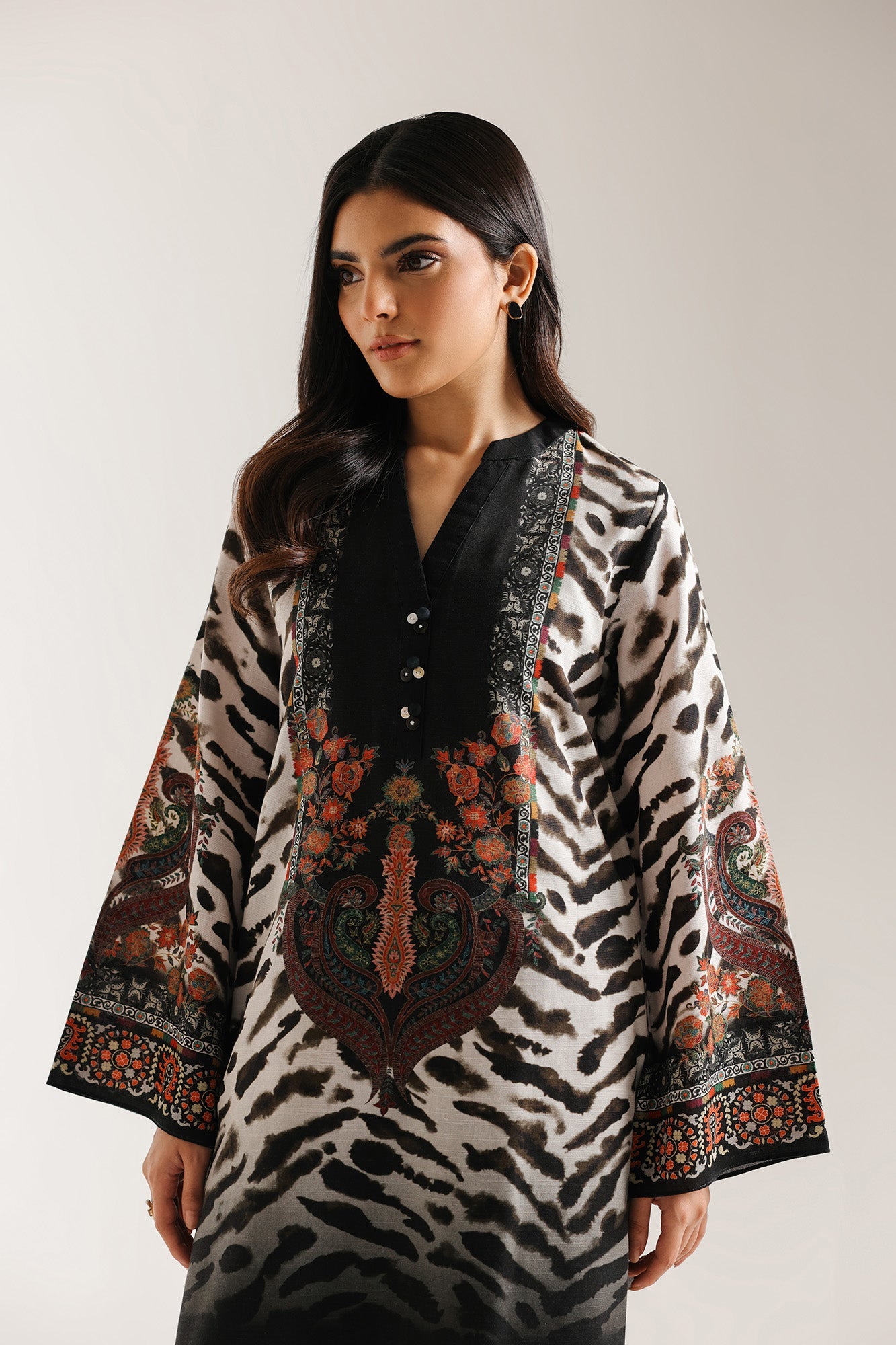 PRINTED SUIT (E7109/102/001)