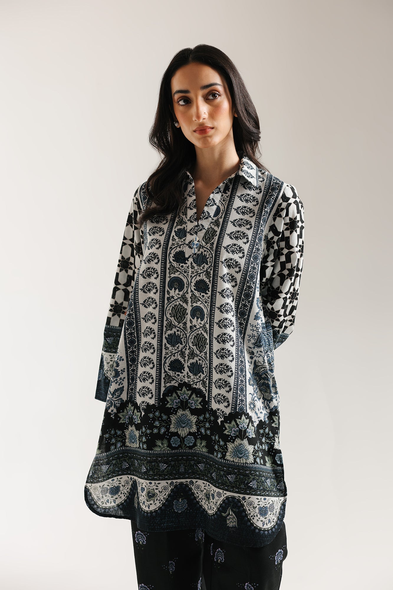 PRINTED SUIT (E7113/102/003)
