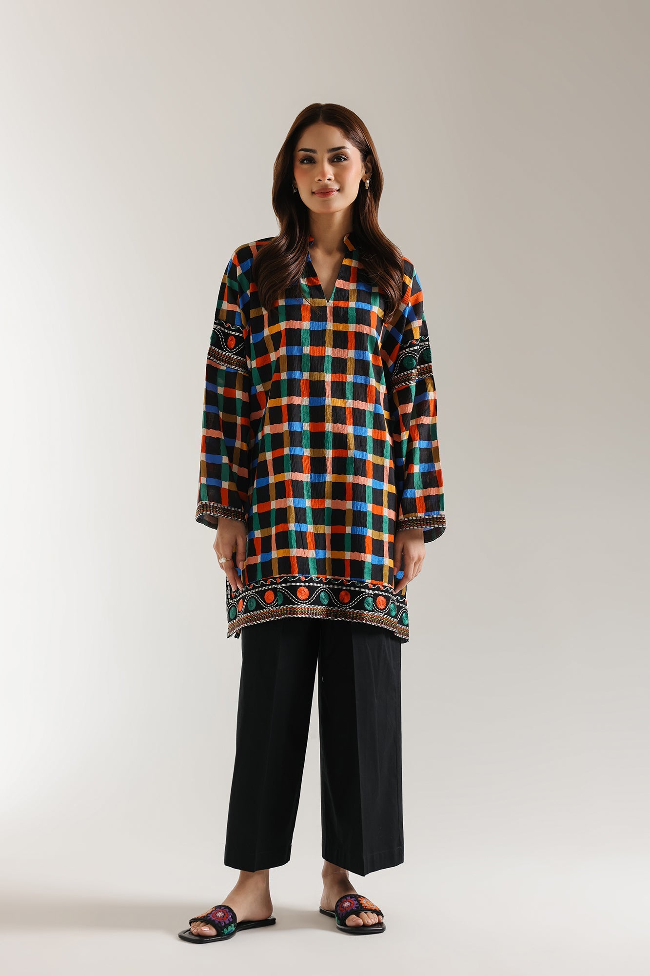 EMBROIDERED SHIRT (S5E6373/102/901)