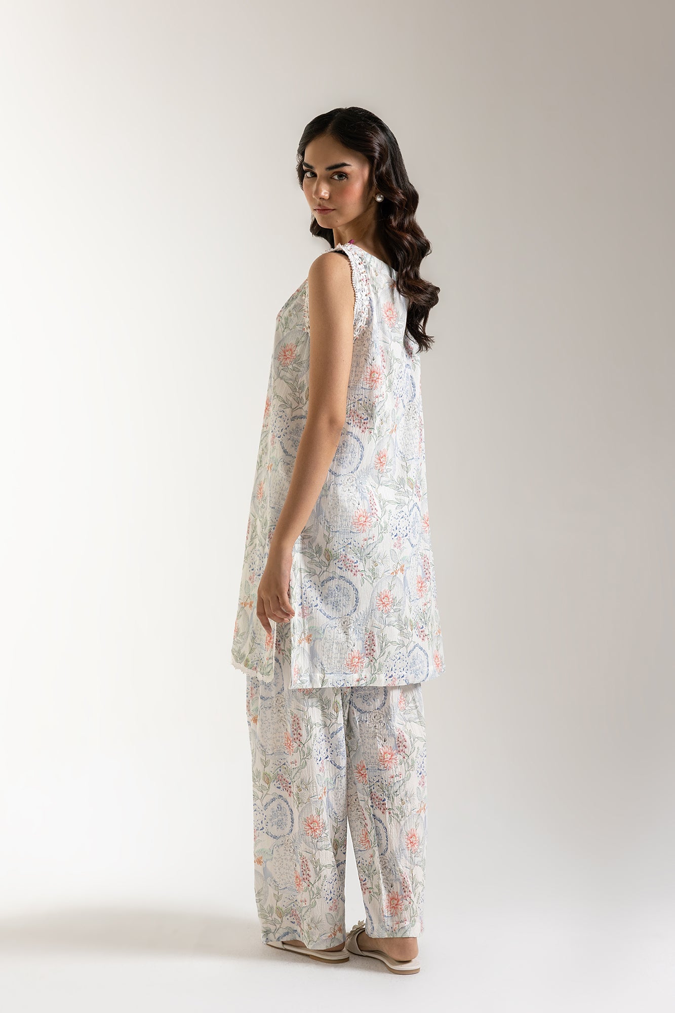 EMBROIDERED SUIT (S7E6389/102/003)