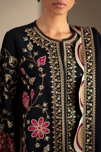 EMBROIDERED SUIT (E0784/203/902)