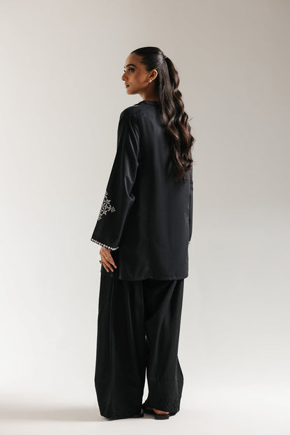 EMBROIDERED KURTI (E6656/102/902)