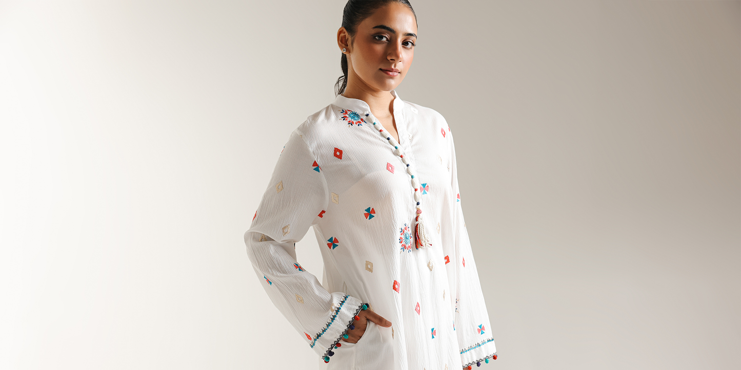 EMBROIDERED SHIRT (S5E6378/102/001)