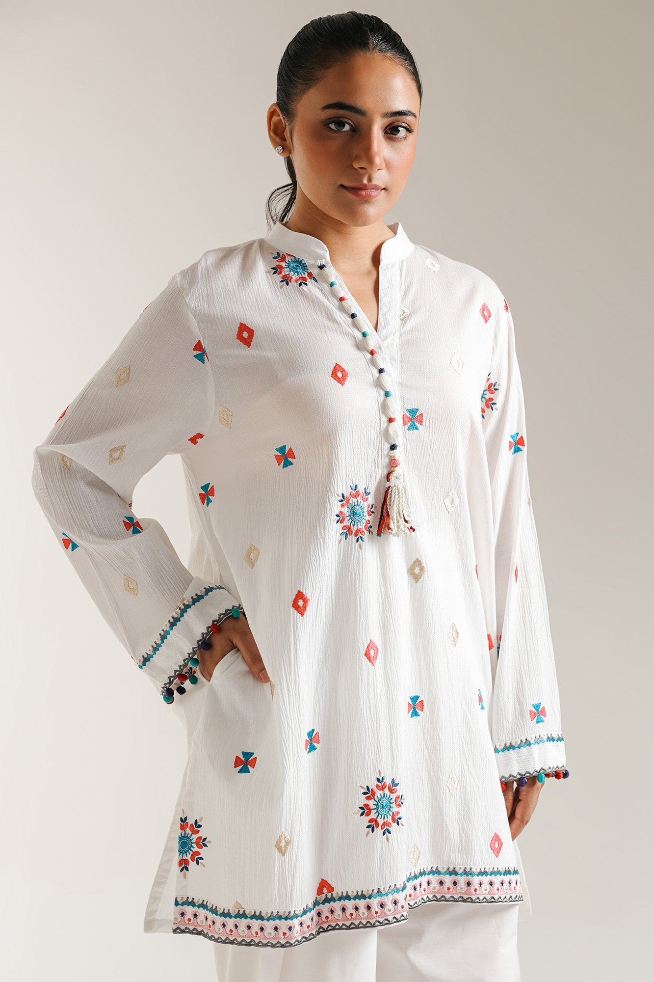 EMBROIDERED SHIRT (S5E6378/102/001)